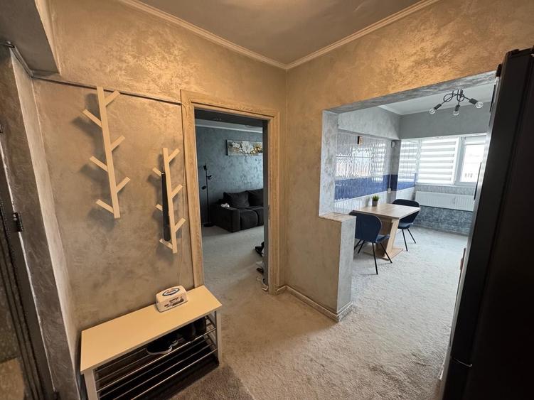 Apartament cu 2 camere semidecomandat în Veteranilor