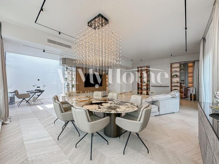 Penthouse cu 5 camere decomandat, mobilat în Băneasa