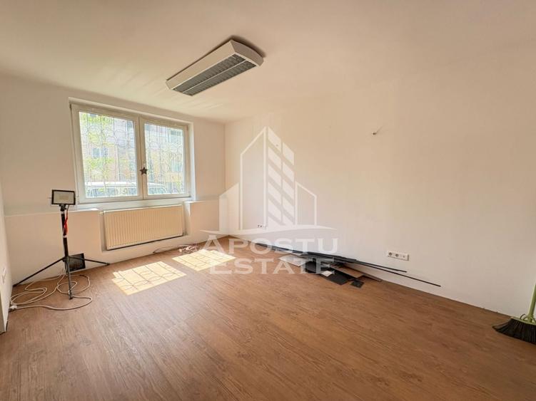 Apartament cu 2 camere semidecomandat în Brâncoveanu