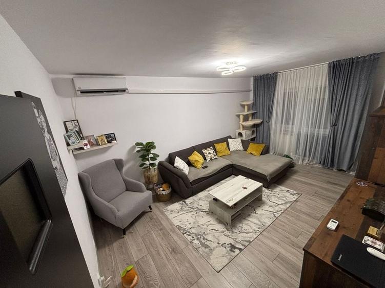 Apartament cu 2 camere decomandat în Nufărul