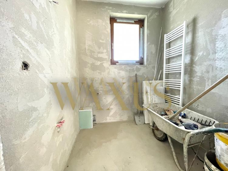 Casă individuală cu 5 camere cu Canalizare în Chinteni