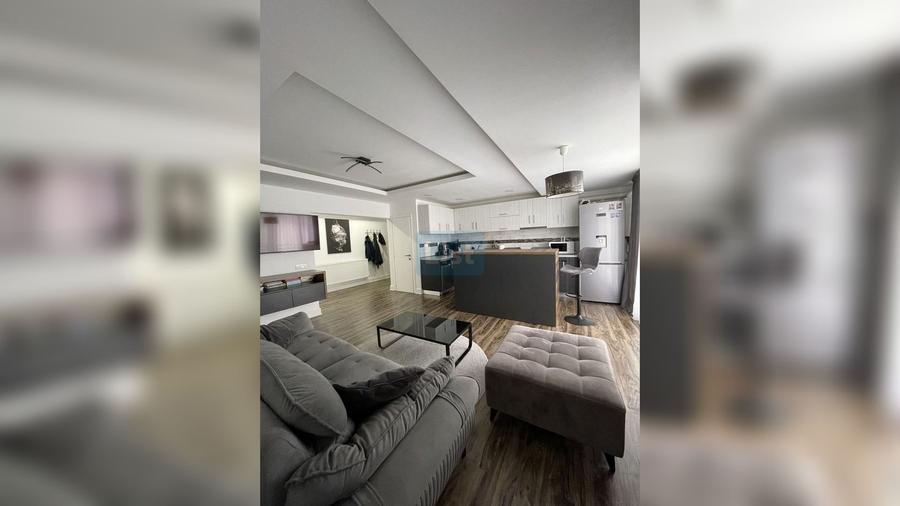 Apartament cu 3 camere decomandat în Nord