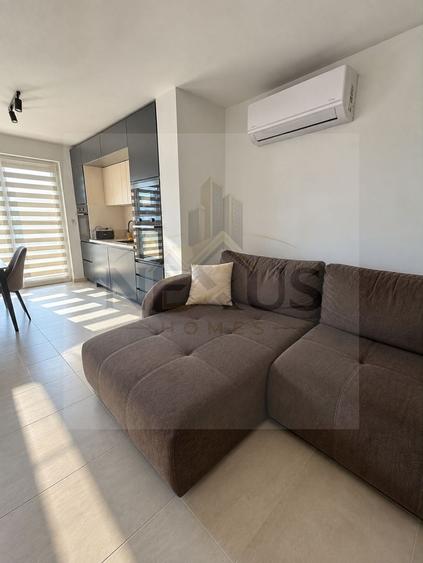 Apartament cu 2 camere semidecomandat, mobilat în Eroii Revoluției