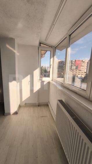 Apartament cu 4 camere decomandat în Burdujeni