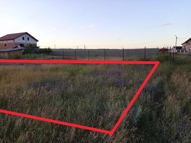 Teren de 630 mp, în Schela