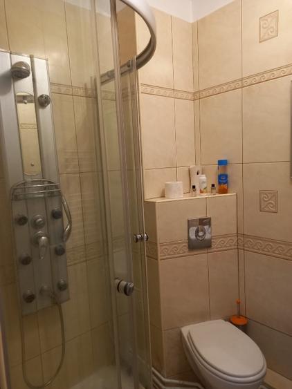 Garsonieră decomandată în Unirii