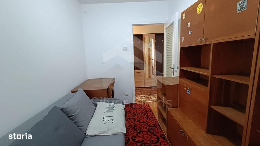 Apartament cu 3 camere, mobilat în Complex Studențesc