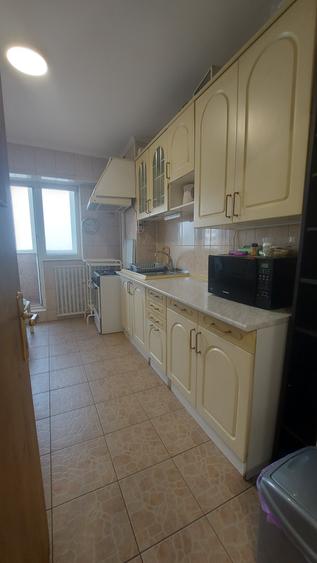 Apartament cu 2 camere decomandat în Mihai Bravu