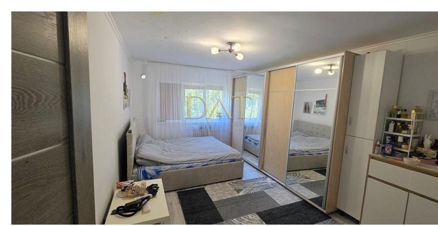 Apartament cu 3 camere decomandat în Mărăști