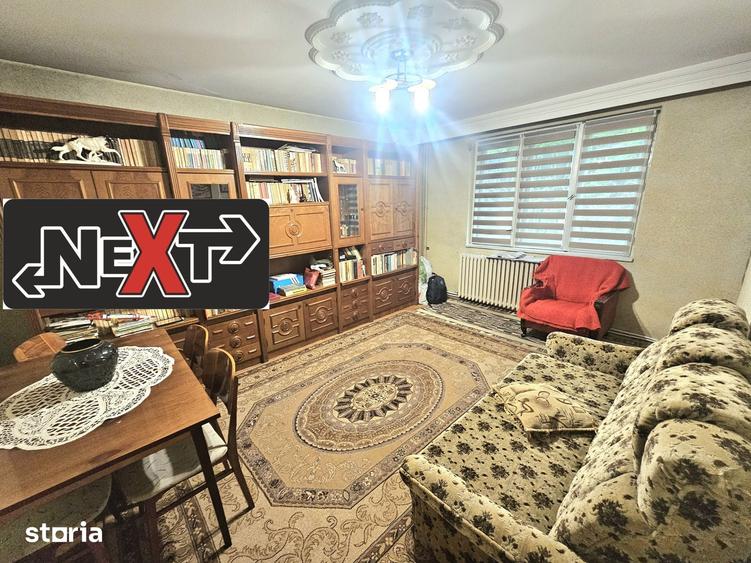 Apartament cu 3 camere decomandat în Dărmănești