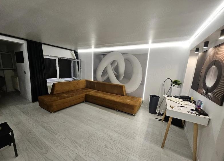 Apartament cu 2 camere semidecomandat în Eminescu