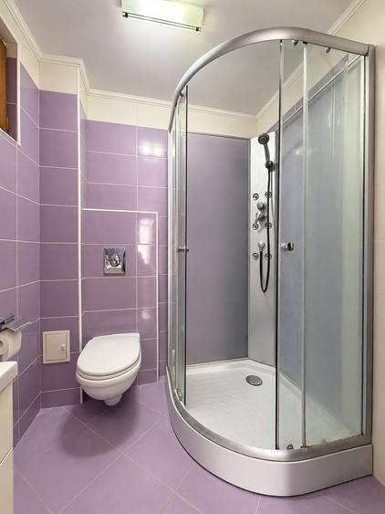 Apartament cu 4 camere decomandat, mobilat în Energia