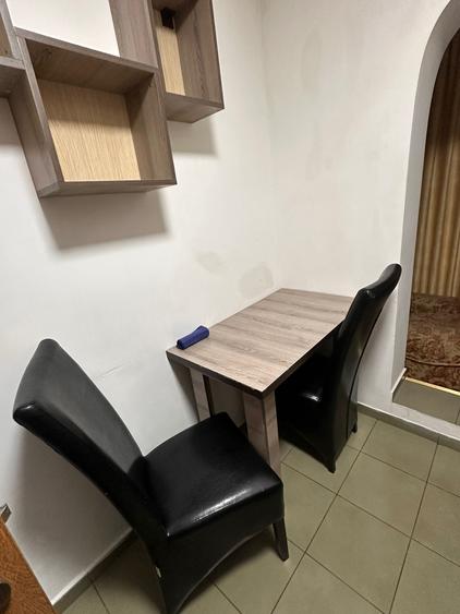 Garsonieră decomandată, mobilată în Central
