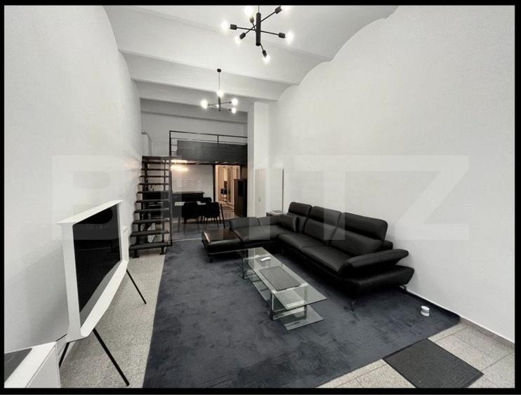 Apartament cu 2 camere semidecomandat, mobilat în Central — fotografia 1