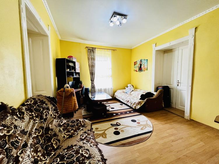 Casă individuală cu 6 camere cu Canalizare în Liebling