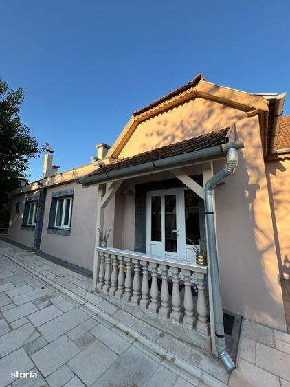 Casă cu 3 camere în Spitalul Județean