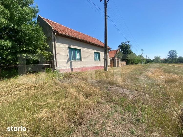 Teren de 7000 mp, în Chevereșu Mare