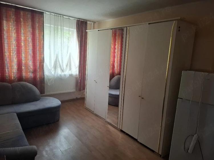Garsonieră semidecomandată în Central