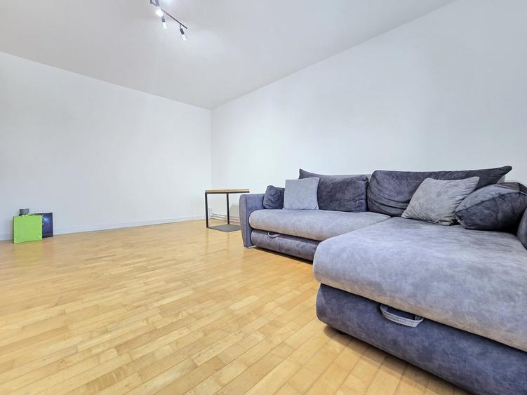 Apartament cu 3 camere decomandat, mobilat în 13 Septembrie