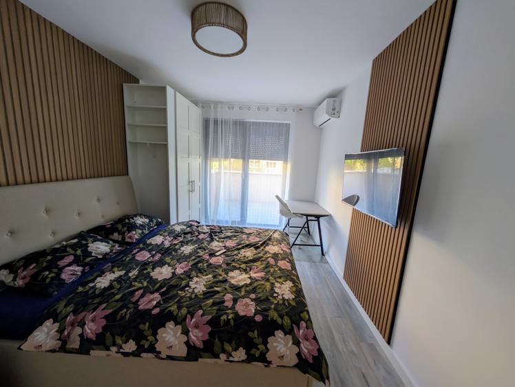 Apartament cu 2 camere decomandat în Exterior Vest