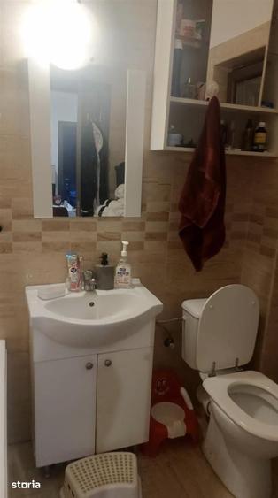 Apartament cu 3 camere decomandat în Chiajna