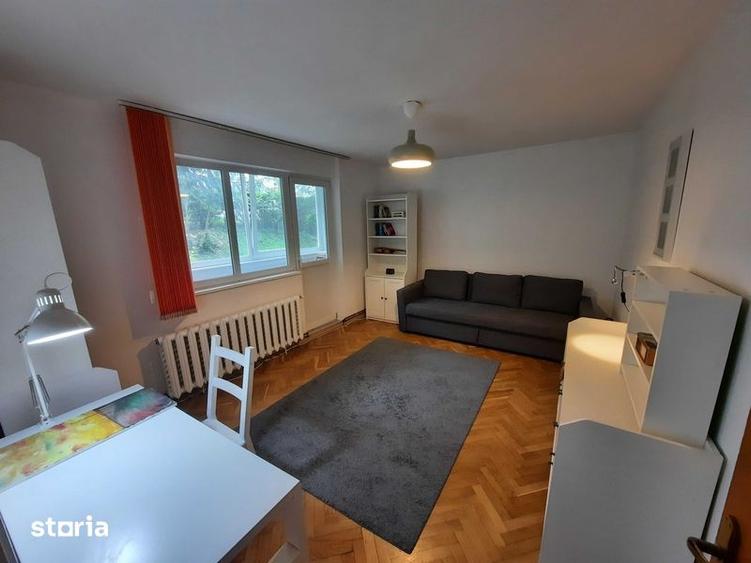 Apartament cu 3 camere decomandat, mobilat în Mărăști