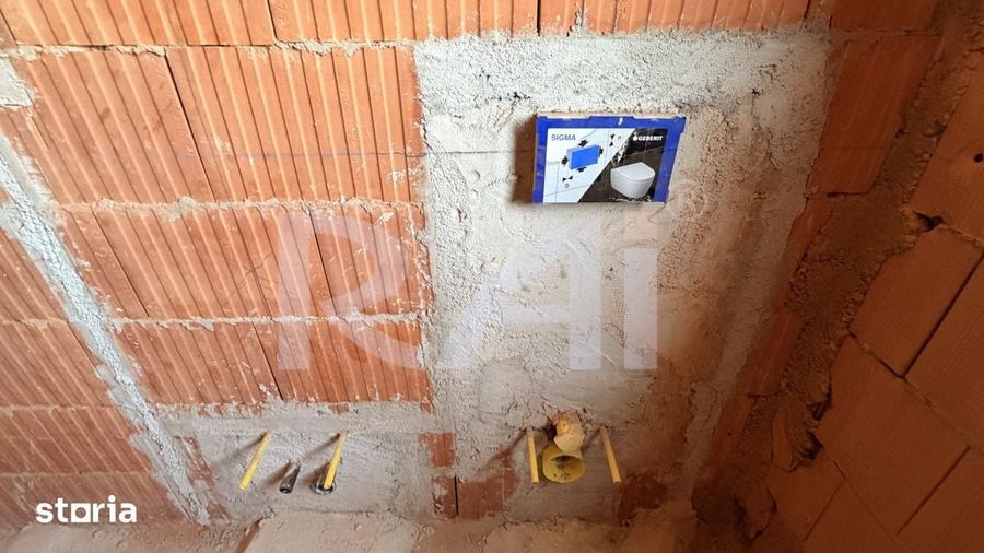 Casă cu 3 camere cu Teren 2854 Mp în Șimnicu de Sus