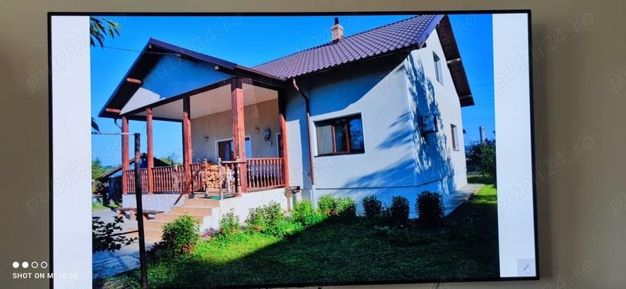 Casă cu 6 camere cu Teren 2500 Mp în Moreni