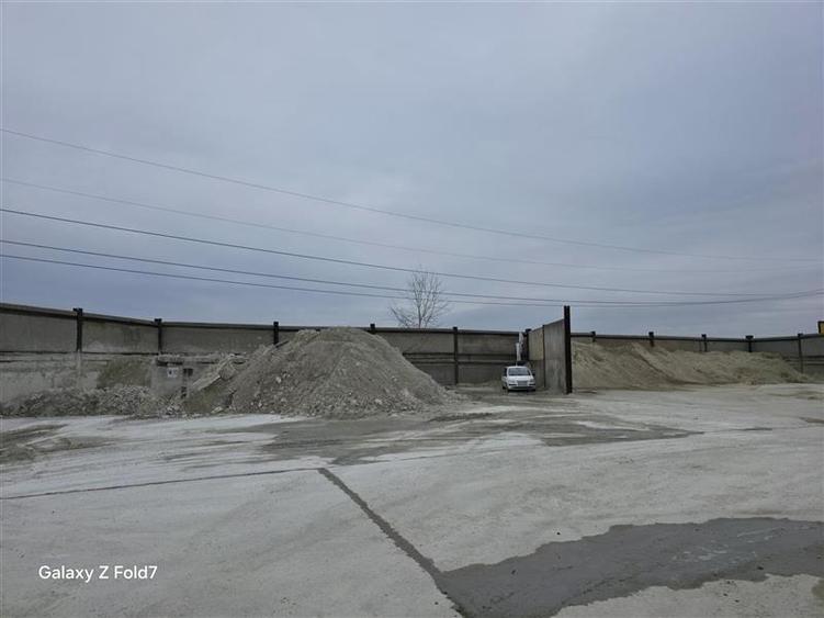 Spațiu industrial, de 9,000 mp, în Chiajna