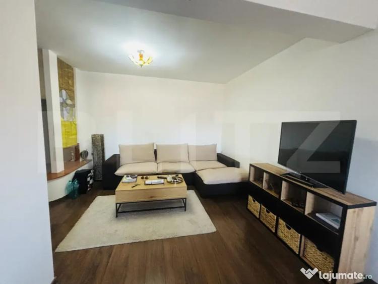 Apartament cu 3 camere decomandat în 14 Mai