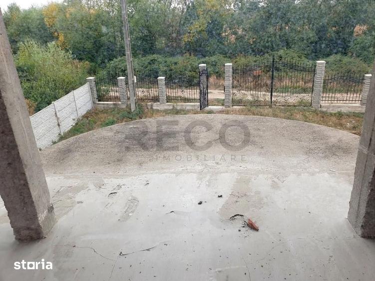 Casă cu 5 camere cu Teren 900 Mp în Tileagd