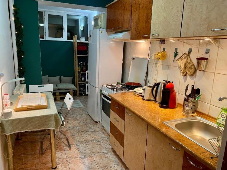 Apartament cu 2 camere semidecomandat, mobilat în Ștefan cel Mare