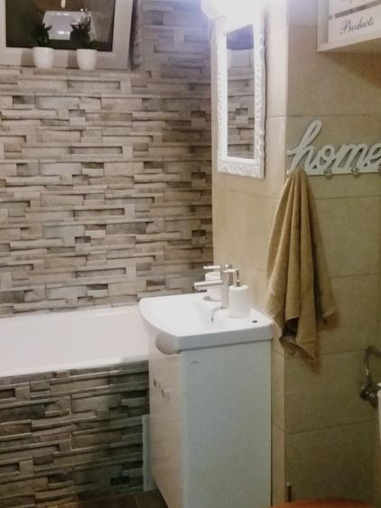 Apartament cu 2 camere semidecomandat în Ultracentral