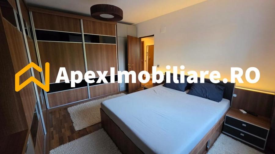 Apartament cu 3 camere decomandat în Băneasa