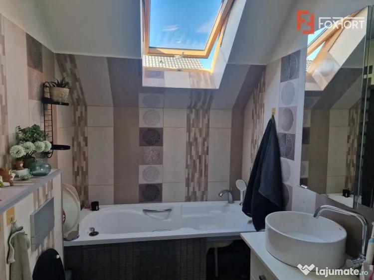 Casă cu 4 camere cu Teren 707 Mp în Moșnița Veche