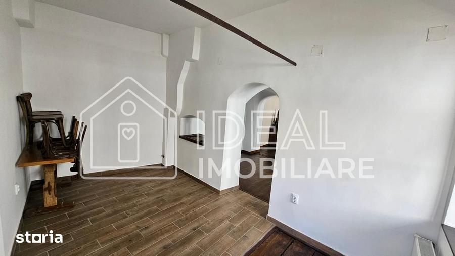 Casă cu 7 camere cu Teren 100 Mp în Ultracentral