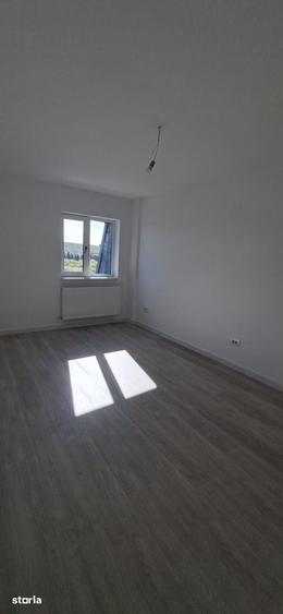 Apartament doua camere, intabulat, langa statia de autobuz, Visoianu - 6