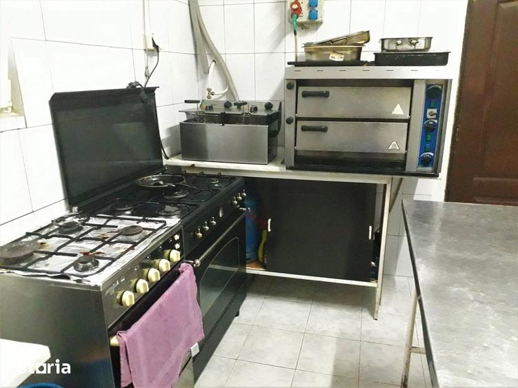 Casă cu 6 camere cu Teren 1359 Mp în Girișu de Criș