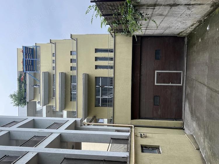 Apartament cu 2 camere decomandat în Gruia