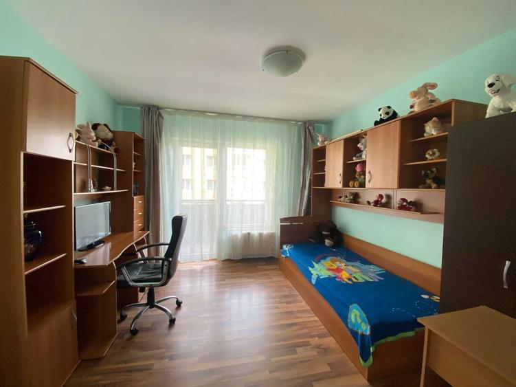 Apartament cu 2 camere decomandat în Florești