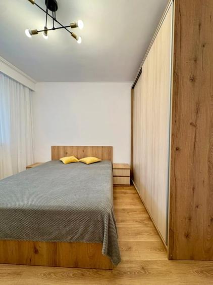 Apartament cu 3 camere decomandat, mobilat în Lujerului