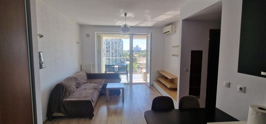 Apartament cu 2 camere semidecomandat în Colentina