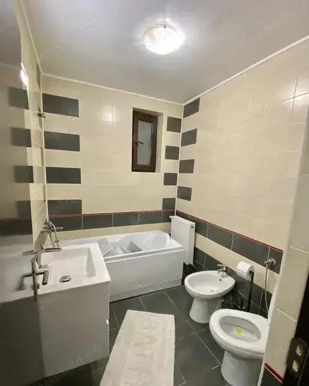 Apartament cu 2 camere semidecomandat în Craiter