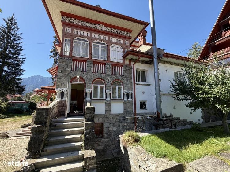 Casă cu 4 camere în Central