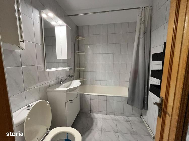 Apartament de inchiriat, 2 camere, decomandat, 54 mp, Nicolina - 13