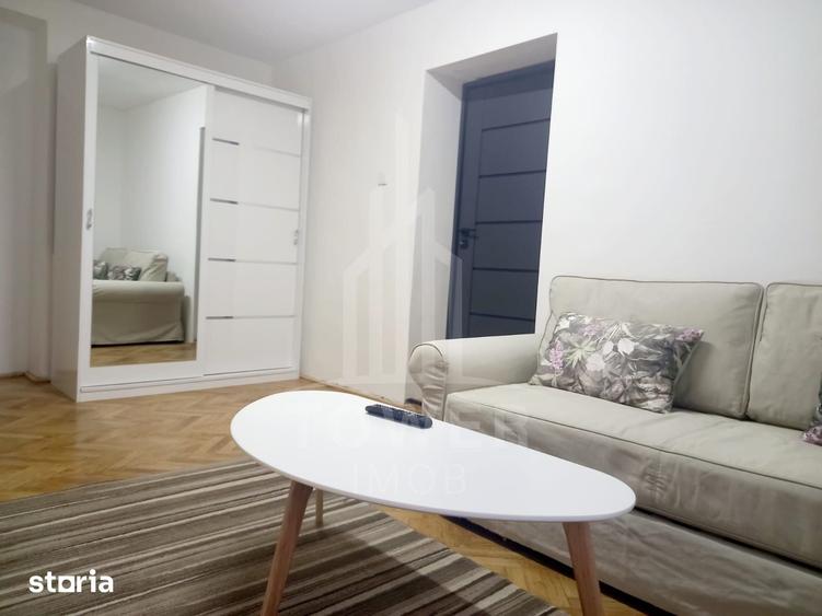 Apartament 2 camere de de vanzare Str. Pia?a Mare nr. 6, et. 1 - 4