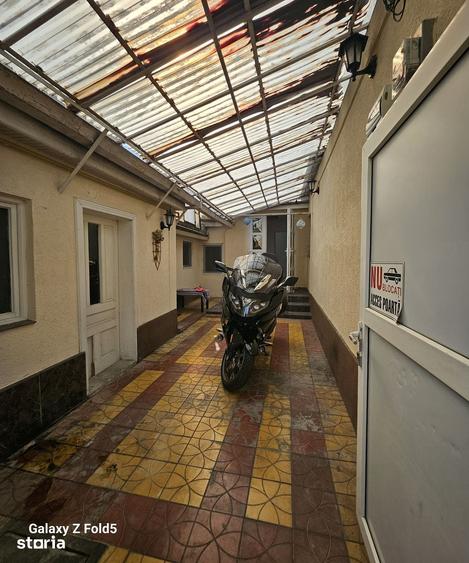 Casă cu 3 camere decomandat cu Teren 135 Mp în Iosia