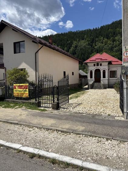 VAND 2 CORPURI casa 1254 mp Leresti Arges - 4
