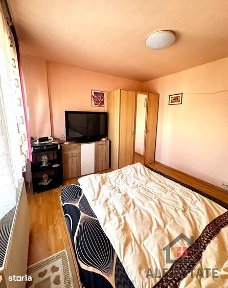 Apartament cu 2 camere decomandat în Central