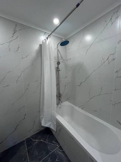Apartament cu 2 camere decomandat în Est